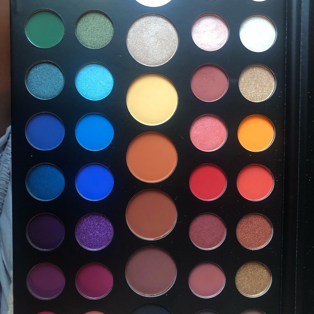 James Charles palette